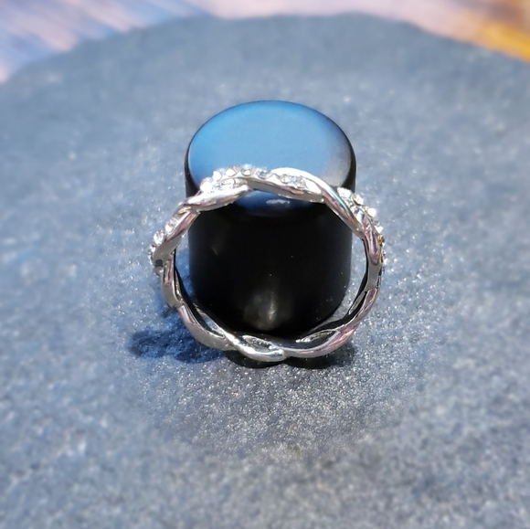 🆕 Sterling & Diamond Crystal Twist Ring 🆕 - Picture 6 of 9